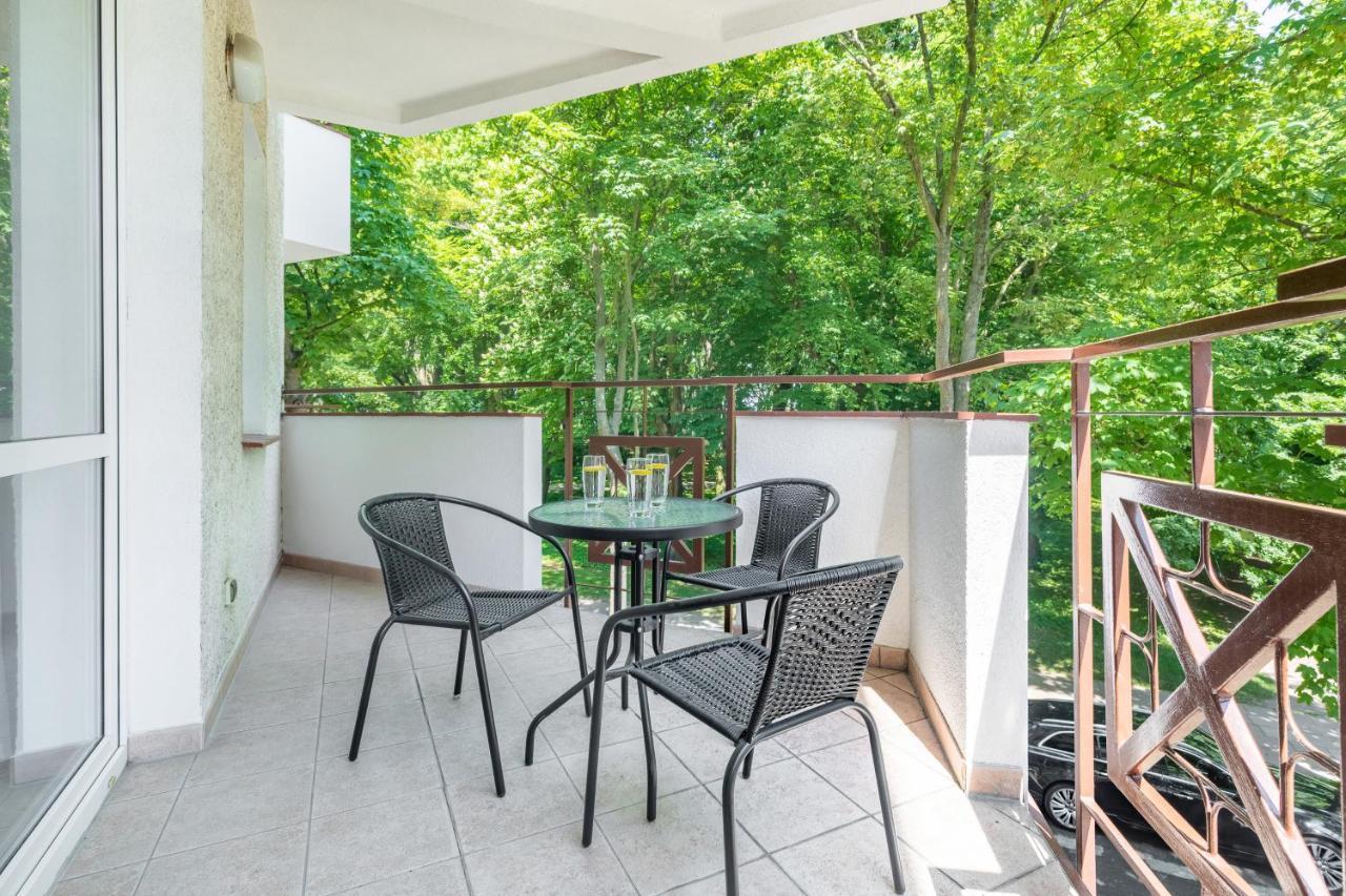 Jantar Apartamenty -Port Kolobrzeg- Westerplatte Z Garazem Exteriör bild